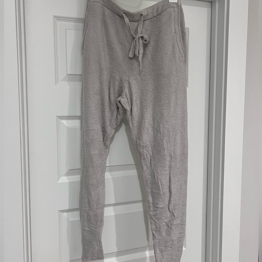 Barefoot dreams cozychic light joggers